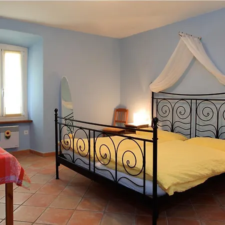 Bed & Breakfast Annie's Bed & Breakfast 3*